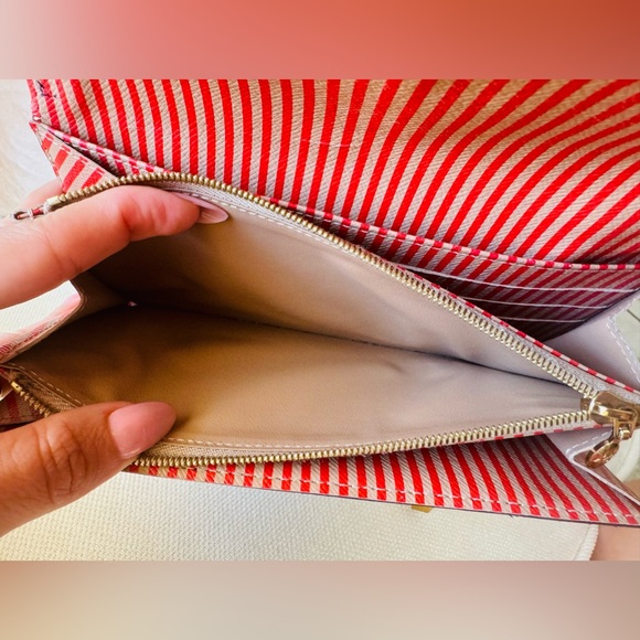 ✨LOUIS VUITTON TRUNK MONOGRAM CANVAS WALLET✨ - Picture 10 of 14